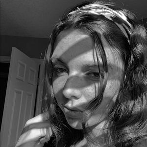 Meet your Posher, Georgia